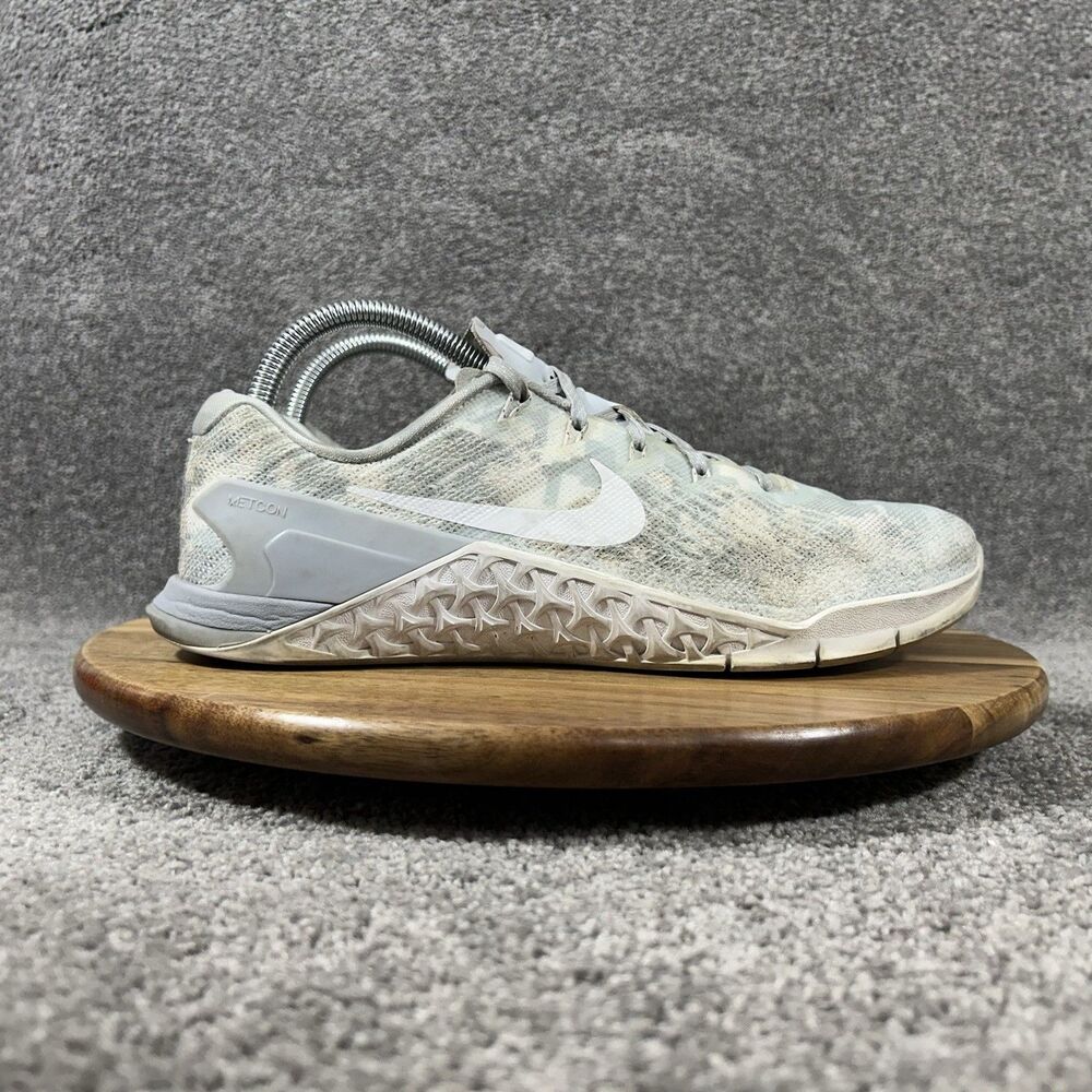 Nike Metcon 3 AMP 849808-002 Women’s Sz 9.5 Gray Digi Camo Running Shoes Used